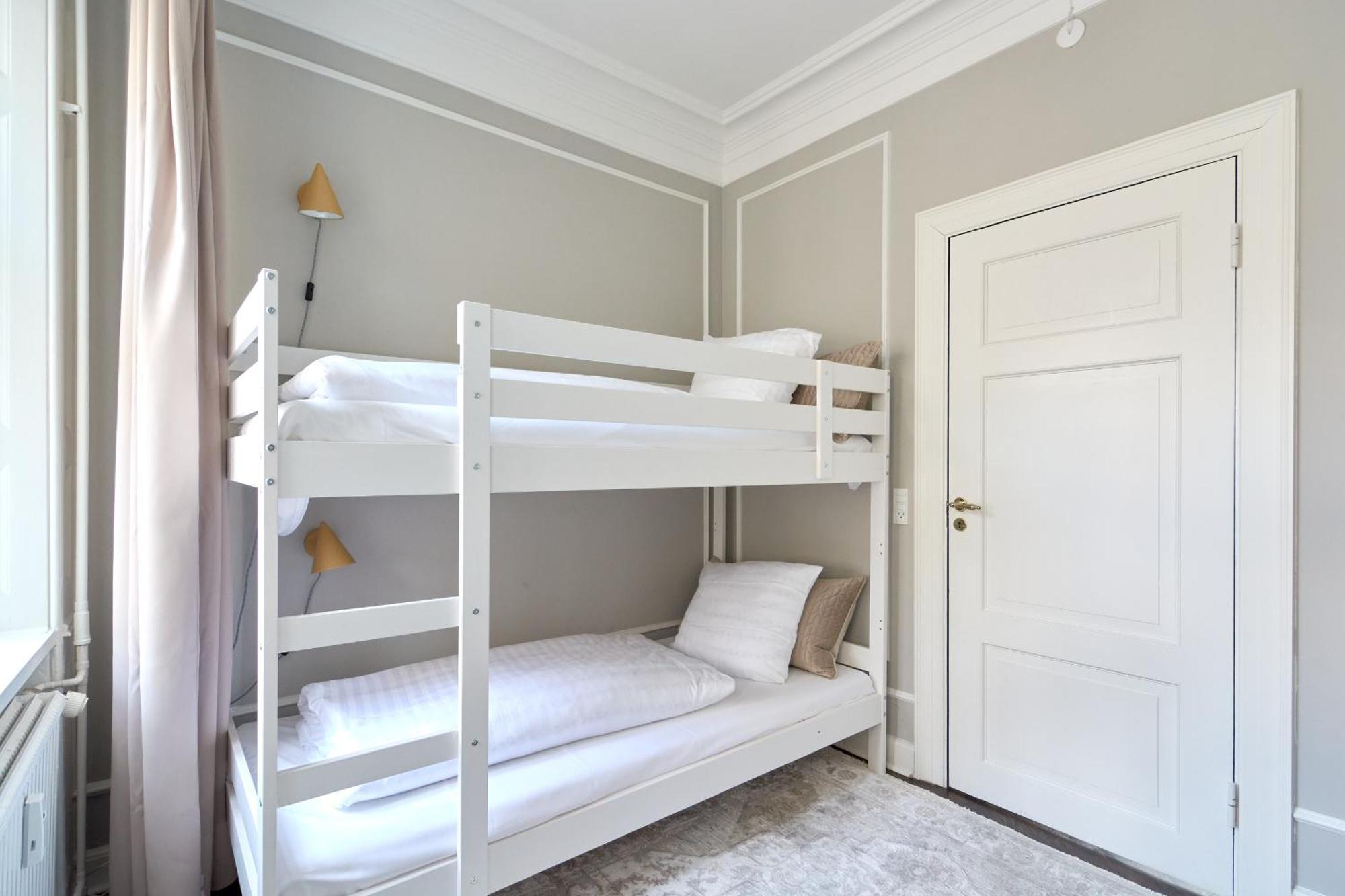 Large 4 Bedroom With Balcony & Bathtub In Cph City Kopenhag Dış mekan fotoğraf